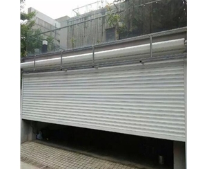 保定車(chē)庫(kù)門(mén)安裝